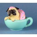 Pugnacious Mopshondpug In A Mug Hond Beeld